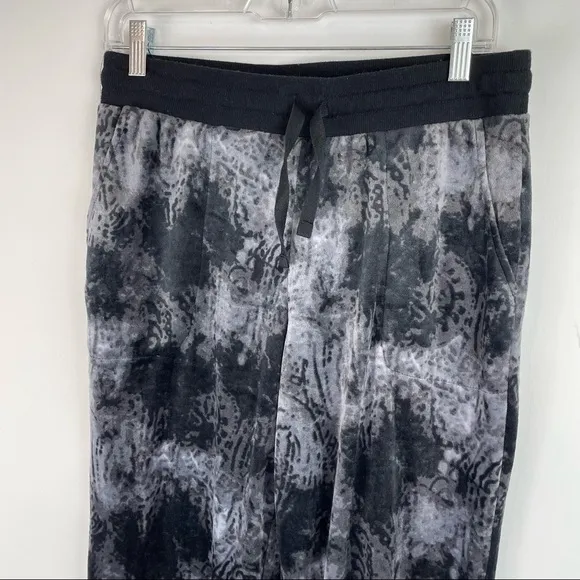 Womens Donna Karan Sleepwear Black Velour Cowlneck Sweatshirt Pants Lounge Set
