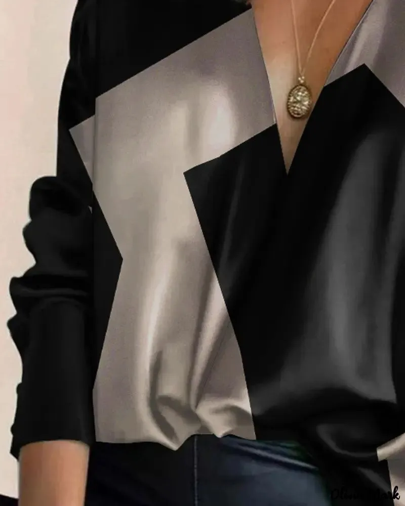 Xieyinshe - Geometric Print V-Neck Long Sleeve Top