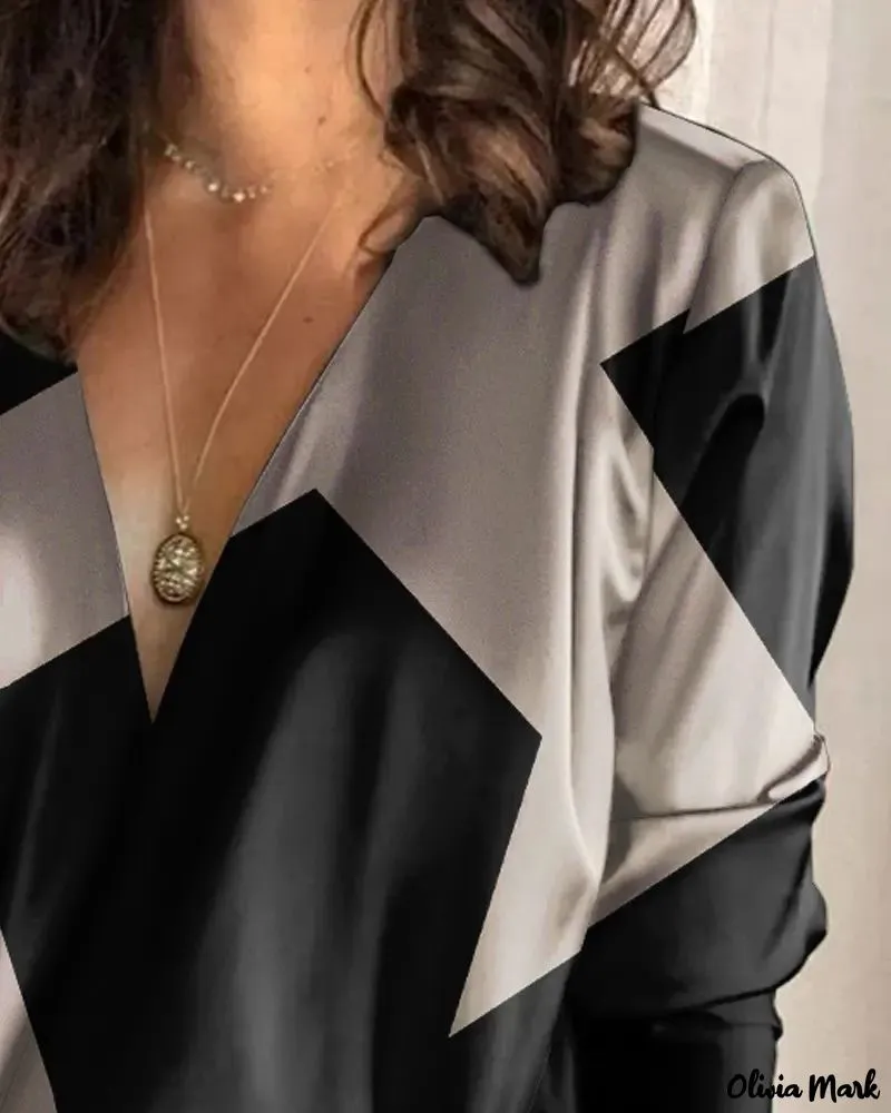 Xieyinshe - Geometric Print V-Neck Long Sleeve Top